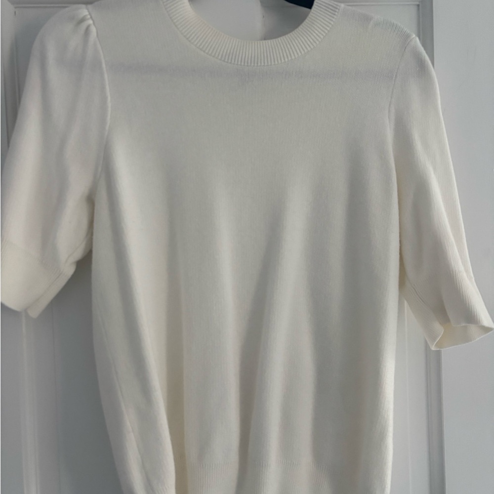 Ann Taylor short sleeve sweater top